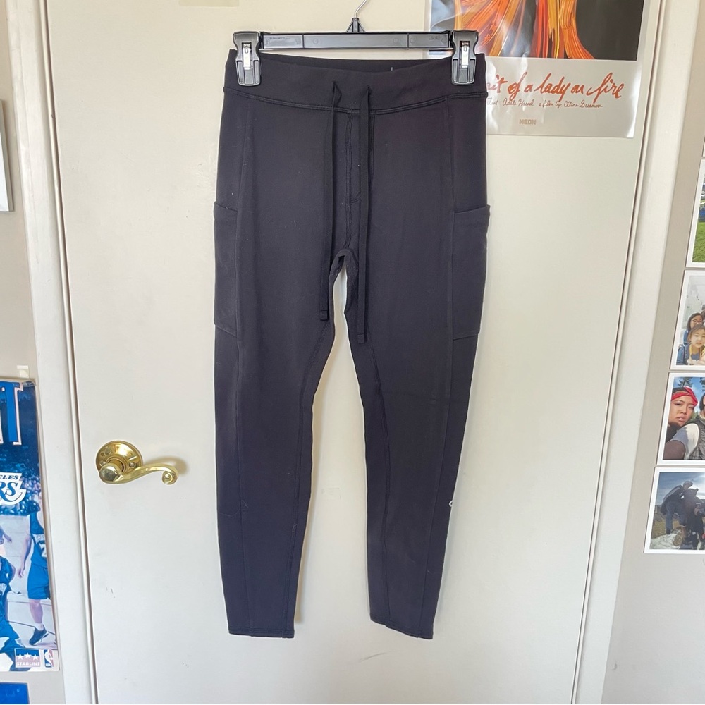 ALO Yoga Black Joggers